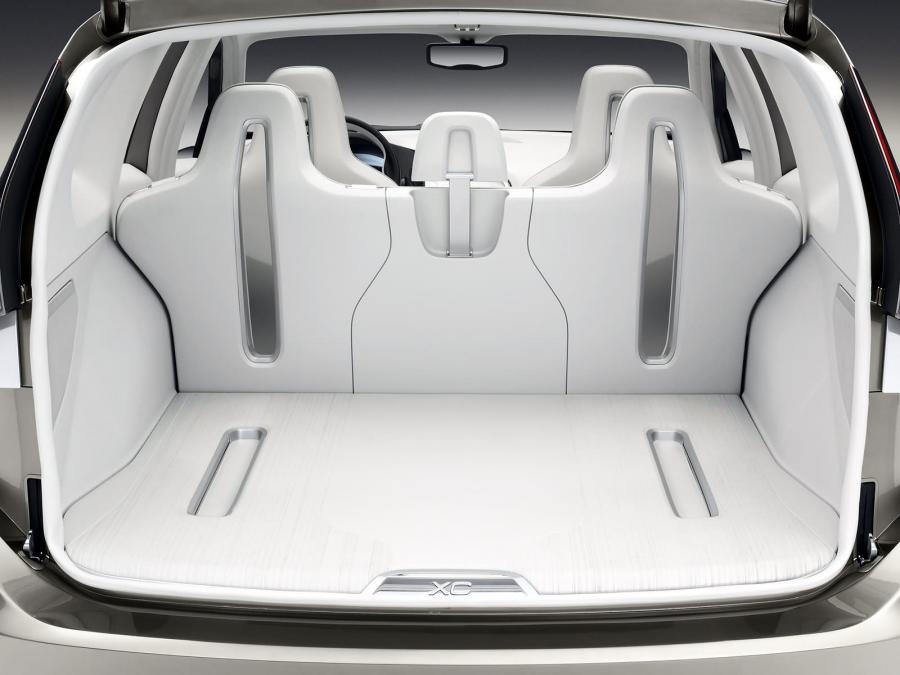  Volvo XC60 Design Concept 2006 года  (фото 15 из 49)